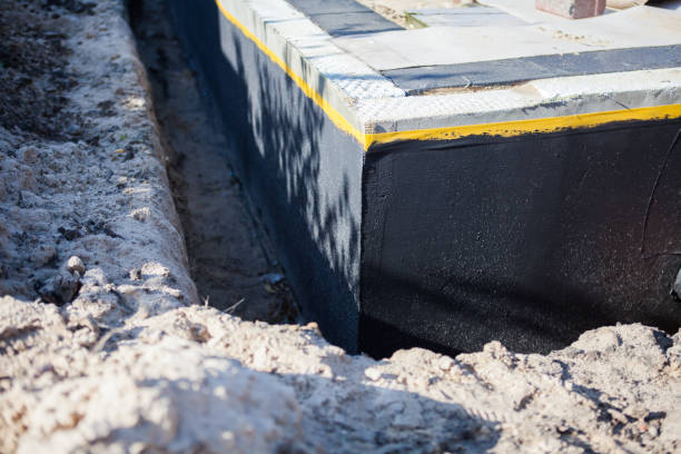 Flood containment and hydraulic sealing in Bunker Hill, OR